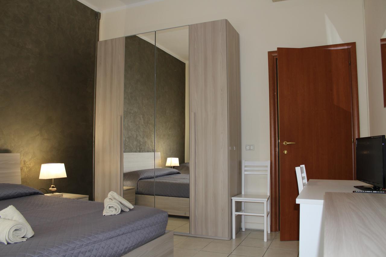 Hotel Cagliari 4U Zewnętrze zdjęcie